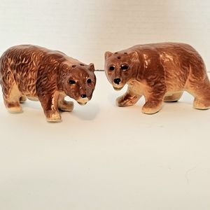 Vintage 1950s Retro Pair Brown Bear Salt & Pepper Shakers Victoria Ceram…